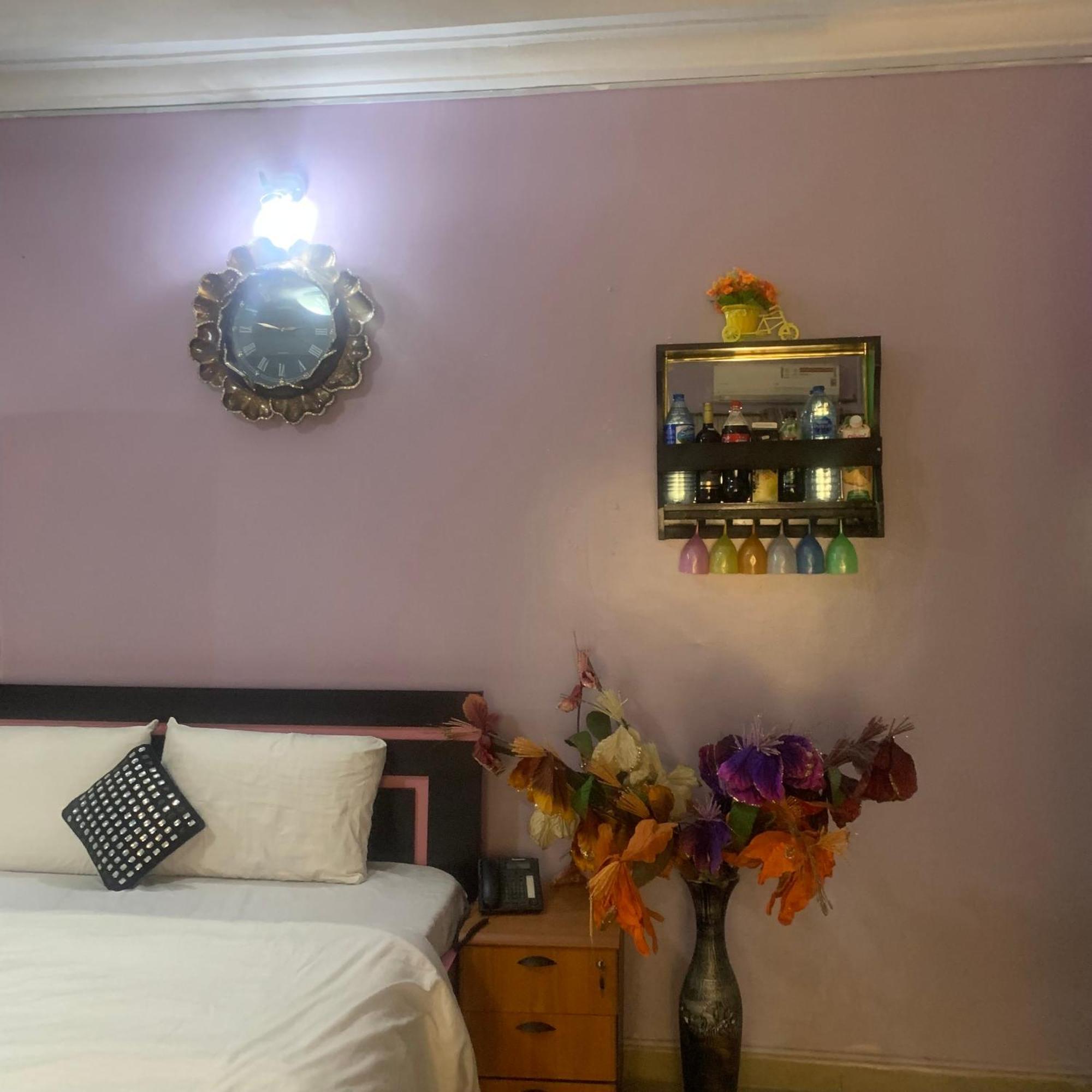 Health Plaza Abuja Aparthotel Luaran gambar