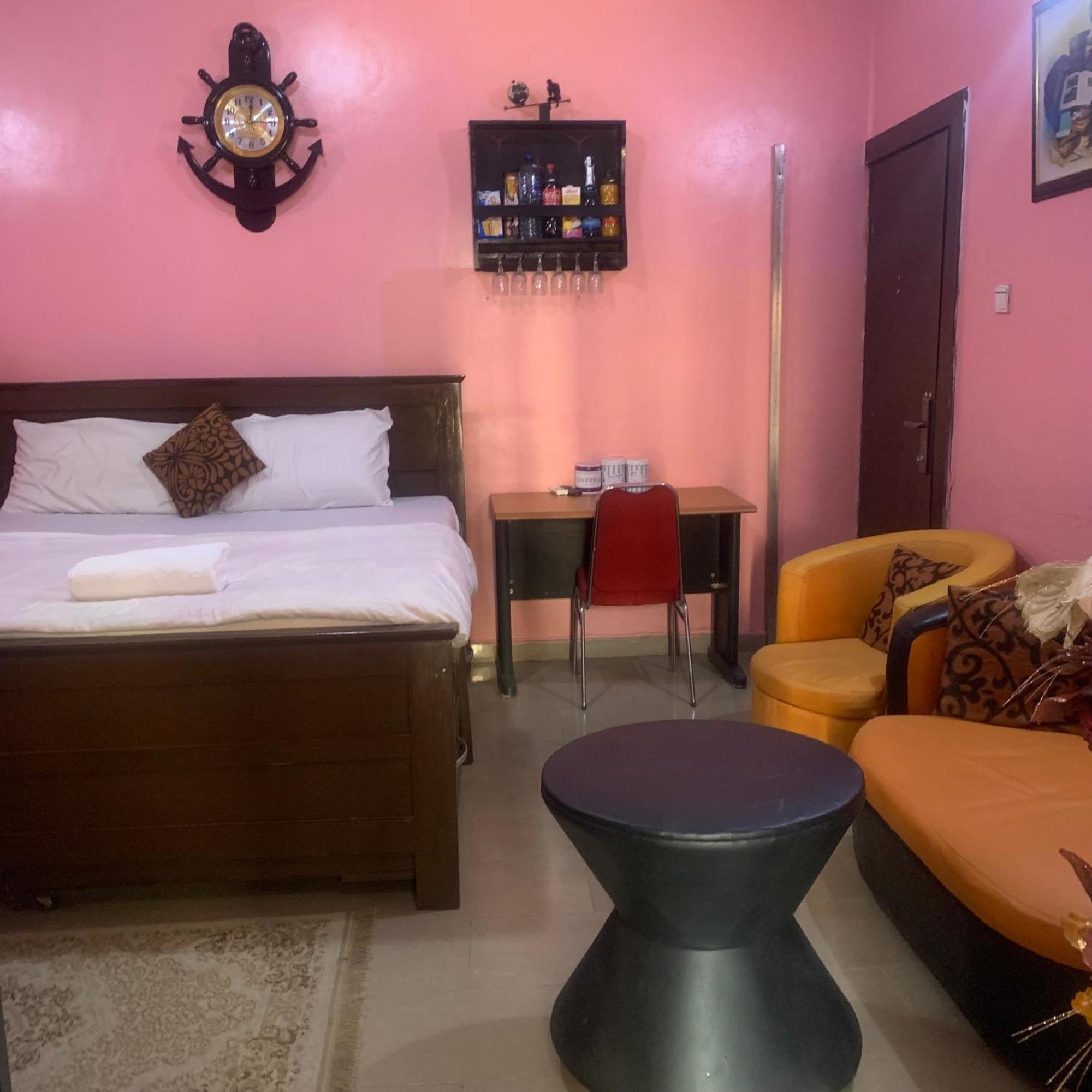 Health Plaza Abuja Aparthotel Luaran gambar
